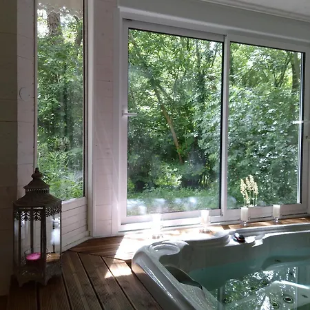 Frühstückspension Le Charme Au Fil De L'eau 3*