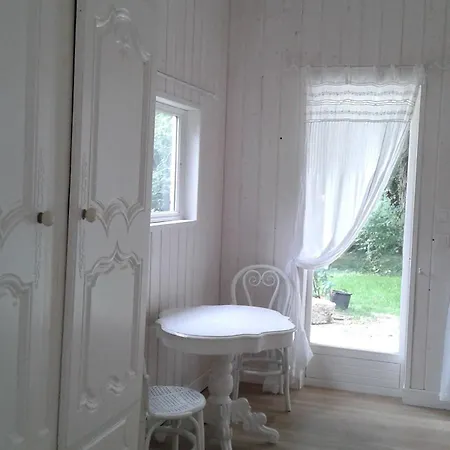 Frühstückspension Le Charme Au Fil De L'eau 3*